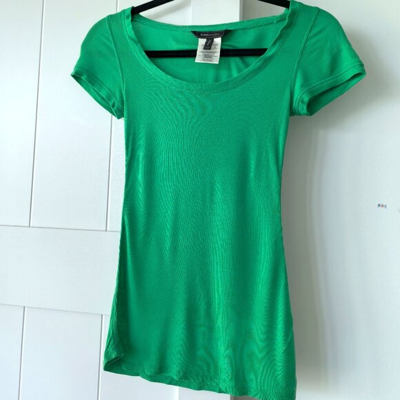 BCBGMAXAZRIA Green Ribbed Fitted Tee Dress (XXS) - Picture 1 of 4